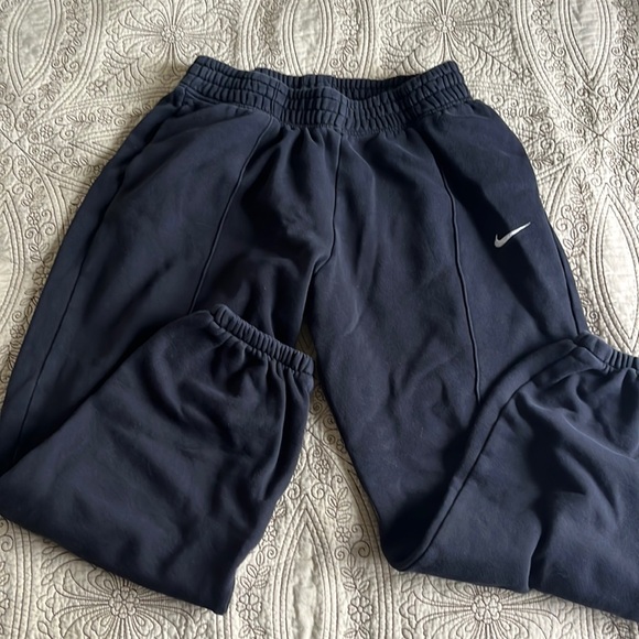 Nike Oversized Sweatpants Black - Picture 1 of 3
